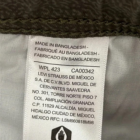 Denizen from Levi’s Super Flex Camouflage Jogger Pants - Picture 10 of 16